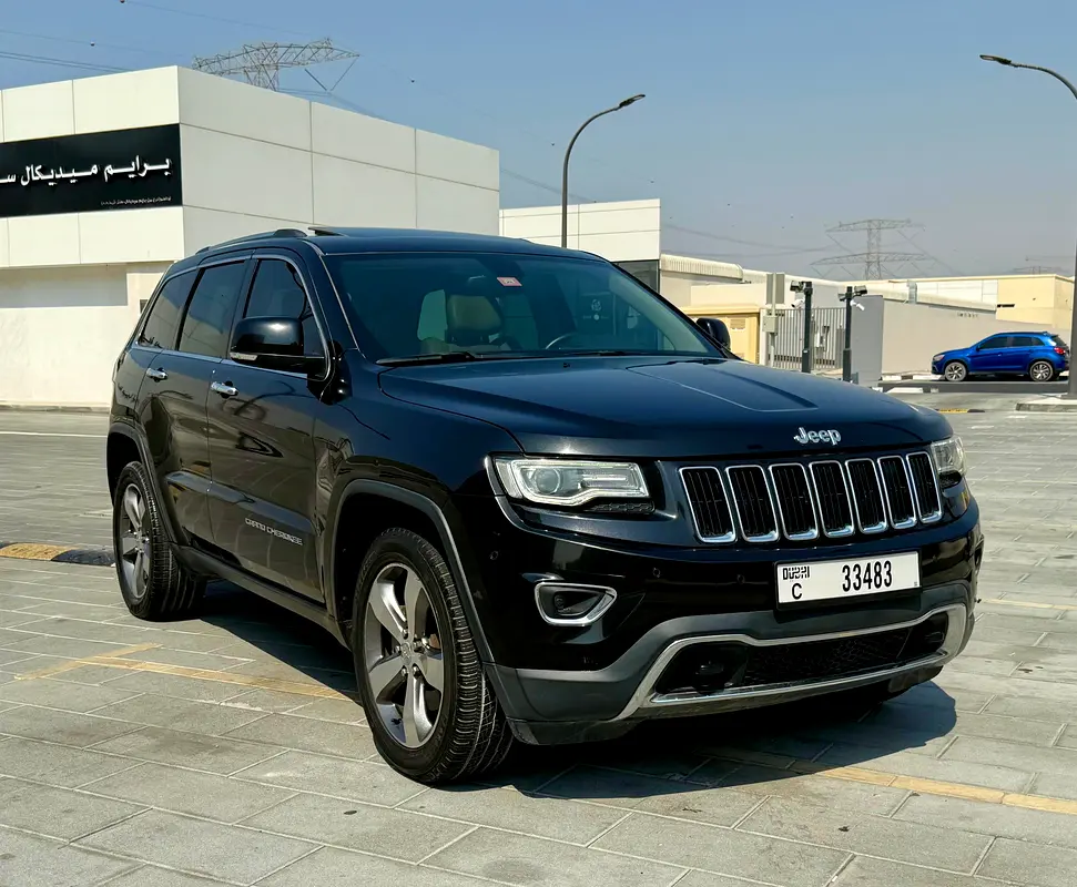 Jeep Grand Cherokee Limited 2014 GCC Specs - Pristine Condition - Image 8