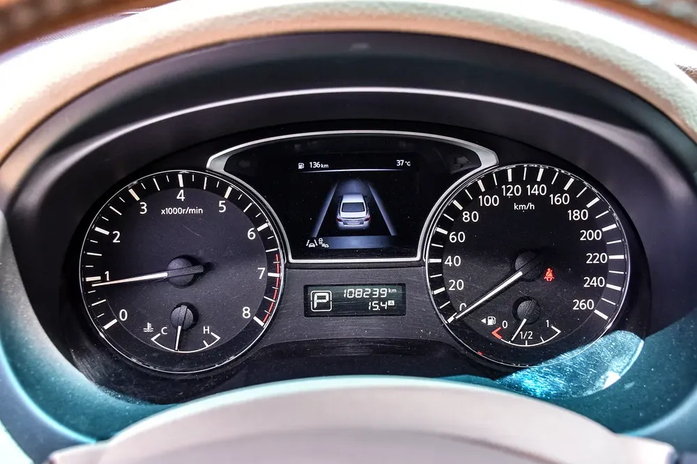 Well Maintained Nissan Altima 2015 SL - Korean Specs - Image 17