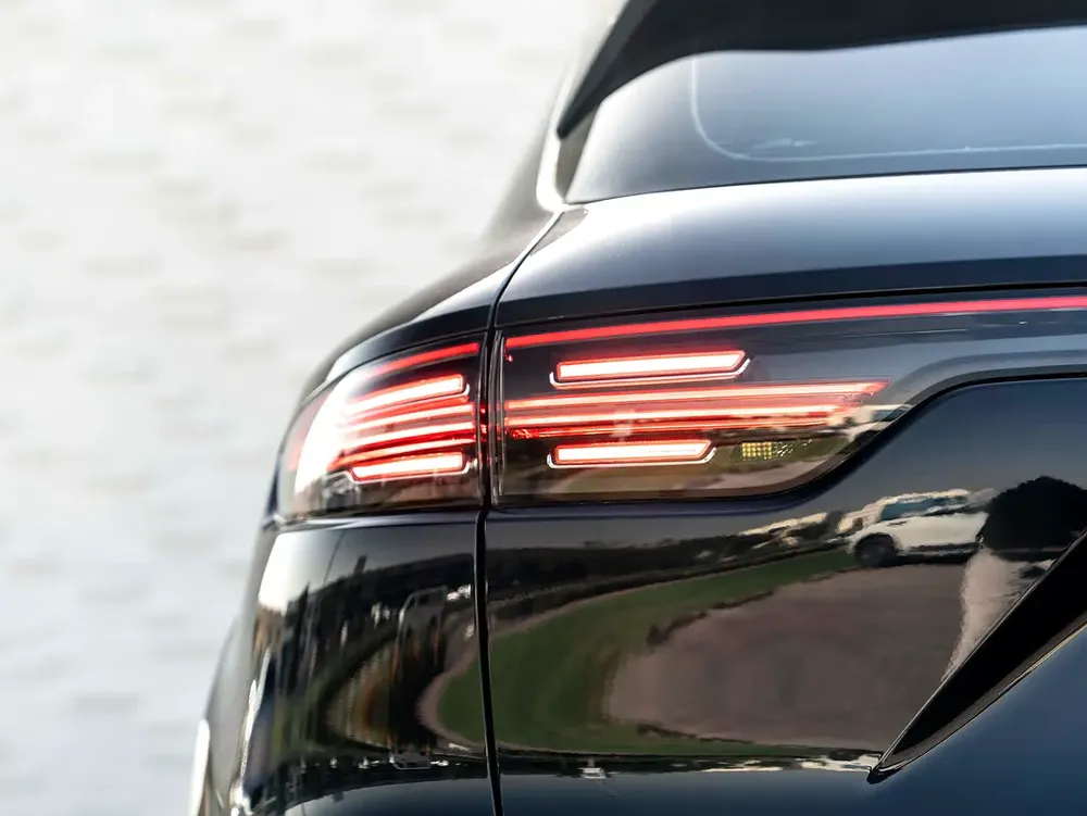 0% DOWN PAYMENT | THE MAY ADVANTAGE | LUXURY PERFORMANCE | CAYENNE | GCC | WARRANTY - Image 6