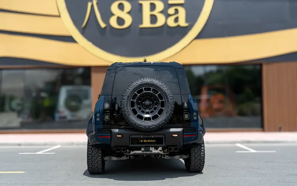 2026 Land Rover Defender Octa | Brand New - Image 4