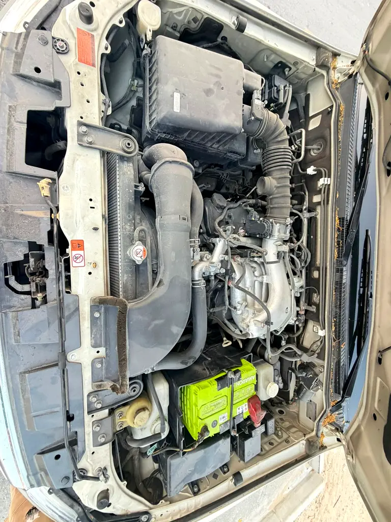 Mitsubishi Pajero GLS MID 2019 - GCC Specs - Excellent Condition - Image 17