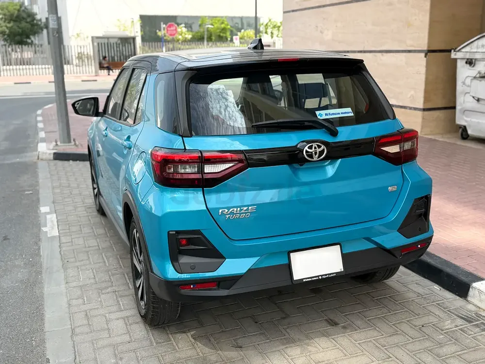 2024 Toyota Raize Turbo G | Only 990 KM | Like Brand New | First Owner | GCC Specs - Image 4