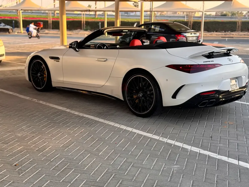Mercedes-Benz SL 63 AMG 2022 - American Specs - Image 5