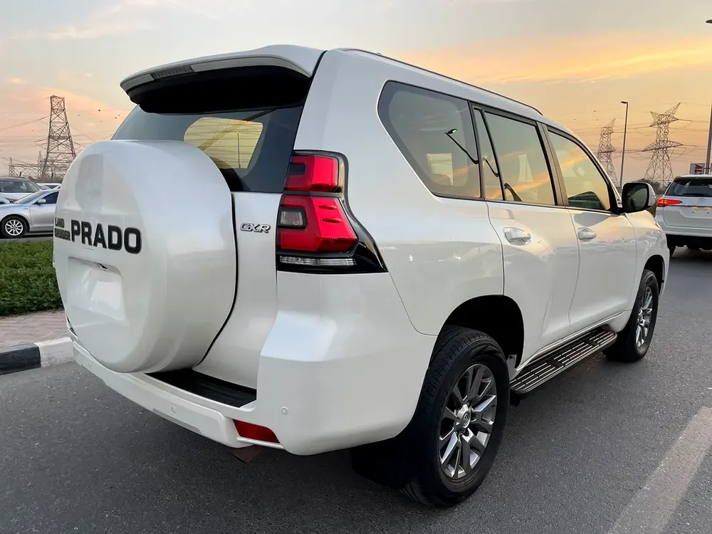 TOYOTA PRADO 2020 GXR 4.0 V6 GCC SPECS - Image 6