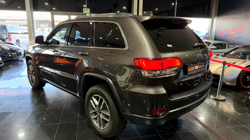 JEEP GRAND CHEROKEE , V6 , GCC , FULL SERVICE HISTORY FROM DEALER , MINT CONDITION - Image 10