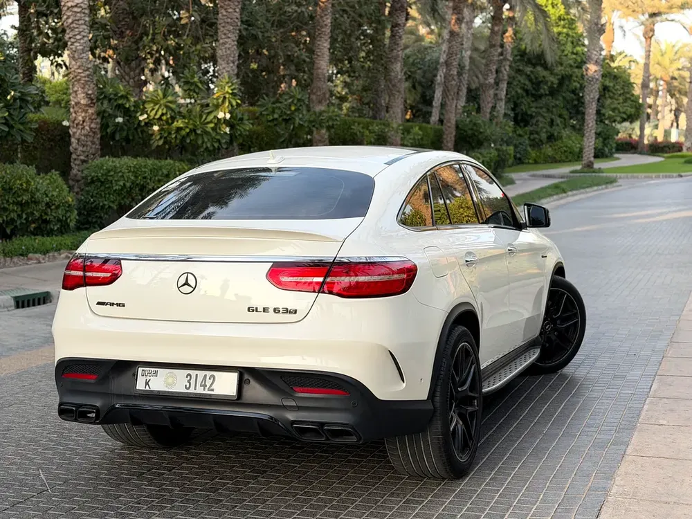 Mercedes GLE 63S Coupe White 2018 Low Mileage In Excellent Condition - Image 6