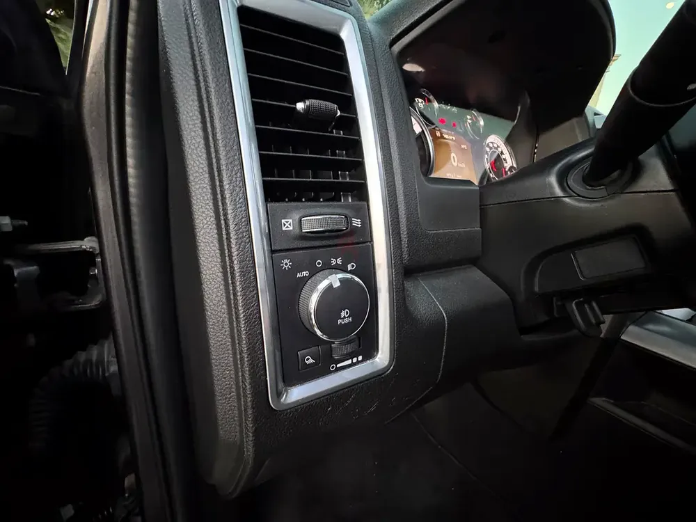 Dodge Ram Hemi Worlux V8 GULF - Image 12