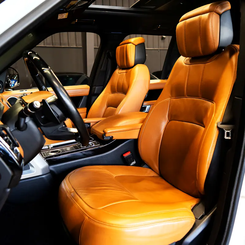 AED 3,257 pm  • 0% Downpayment • Range Rover Vogue SE P400 • 1 Year Warranty - Image 12