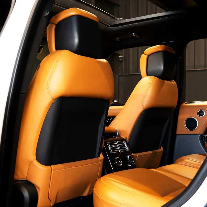 AED 3,257 pm  • 0% Downpayment • Range Rover Vogue SE P400 • 1 Year Warranty - Image 13