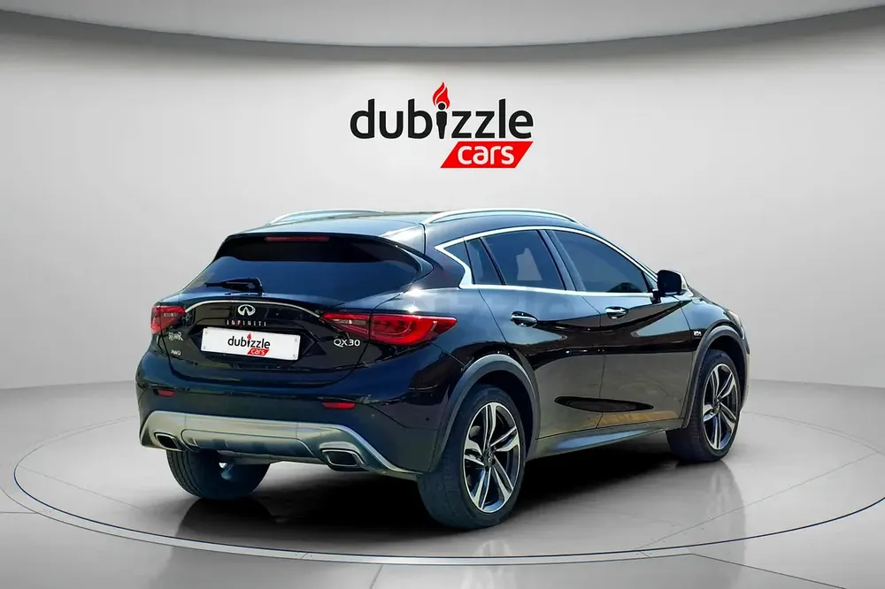 AED 666/month | 2018 Infiniti QX30  | GCC Specs | Ref#427085 - Image 6
