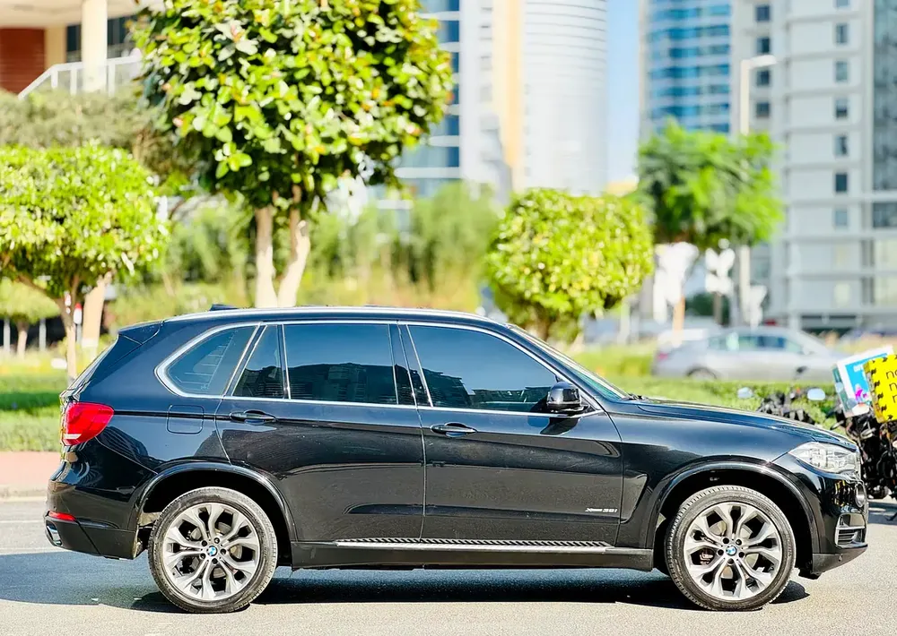 BMW X5 xDrive35i – 2015 Model | GCC Specs In Excellent condition - Image 6