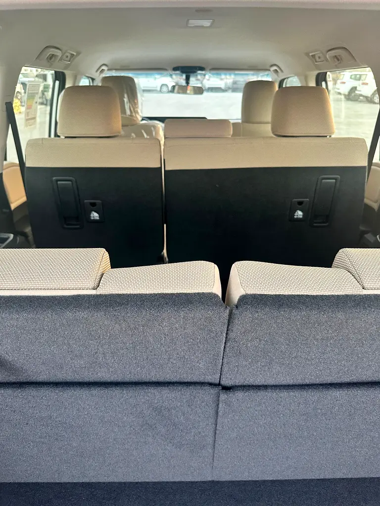 Toyota Prado TXL basic  2025 GCC Specs - Brand New - Image 11