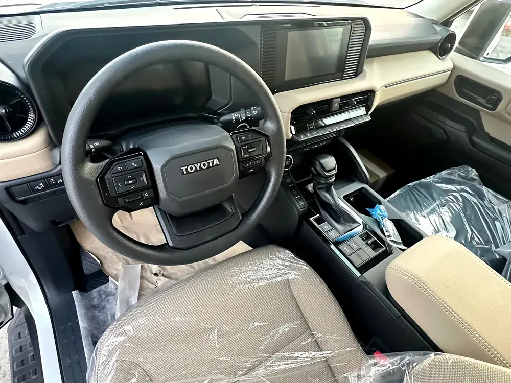 Toyota Prado TXL basic  2025 GCC Specs - Brand New - Image 5