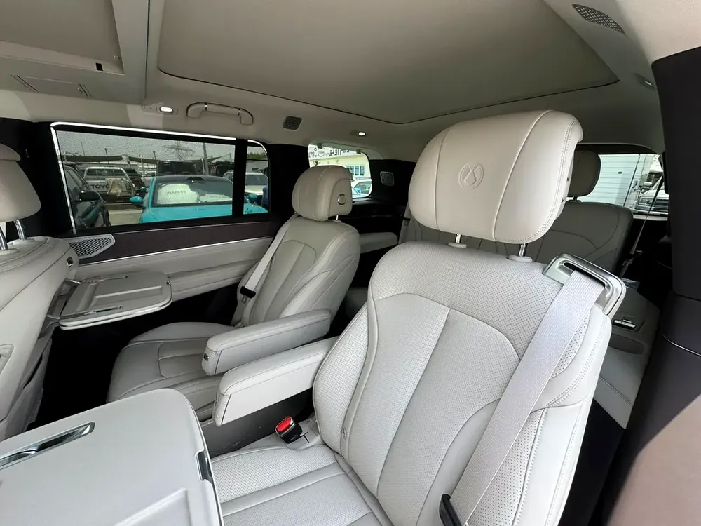 2025 Denza N9 Flagship - Brand New - Chinese Specs - Image 11