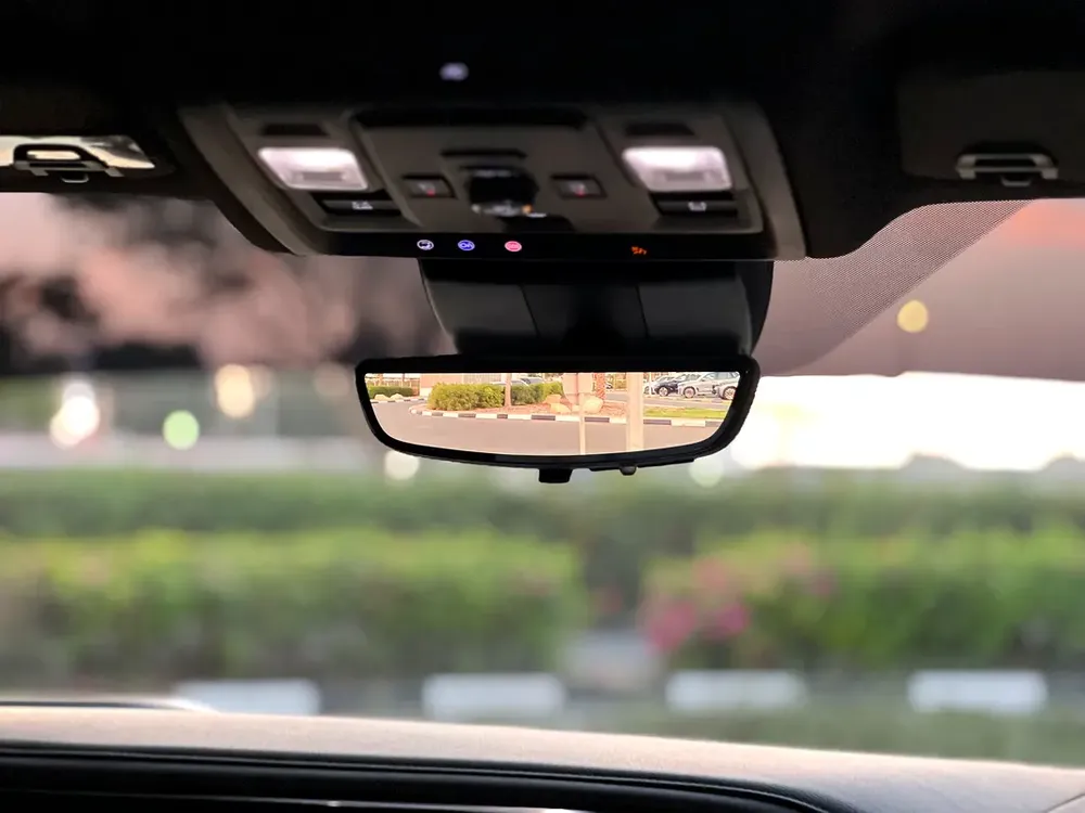 GMC YUKON Denali - GCC -full options - Image 14