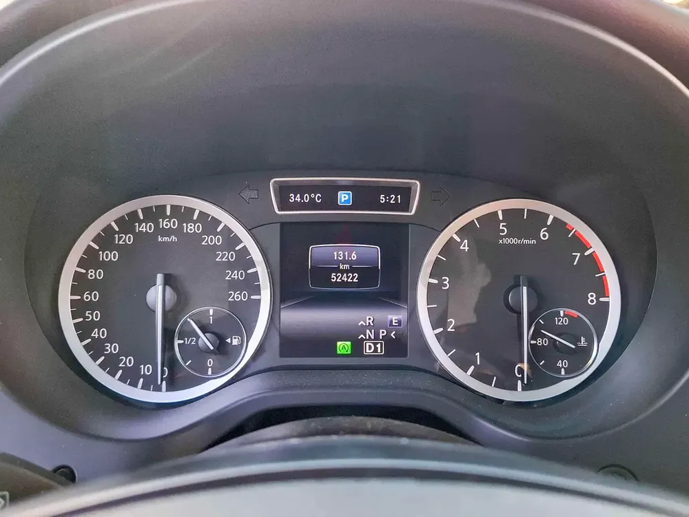 AED 759/month | 2019 Infiniti QX30  | GCC Specs | Ref#468452 - Image 14