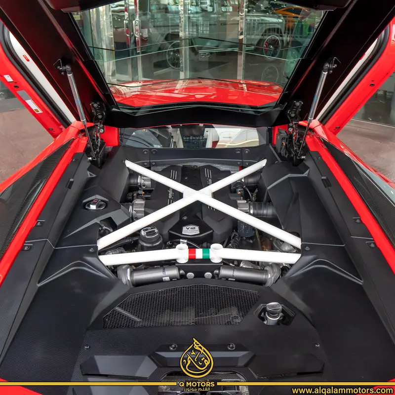 2018 LAMBORGHINI AVENTADOR S  ( 1 OF 1 ) GCC DONE ONLY 28,000KM - Image 11