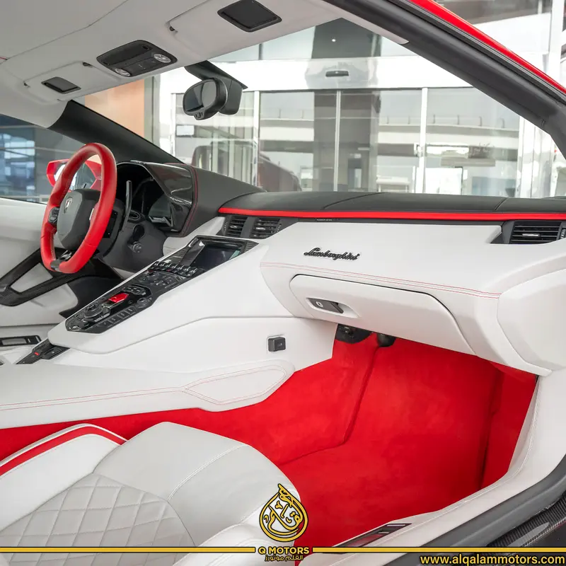 2018 LAMBORGHINI AVENTADOR S  ( 1 OF 1 ) GCC DONE ONLY 28,000KM - Image 4