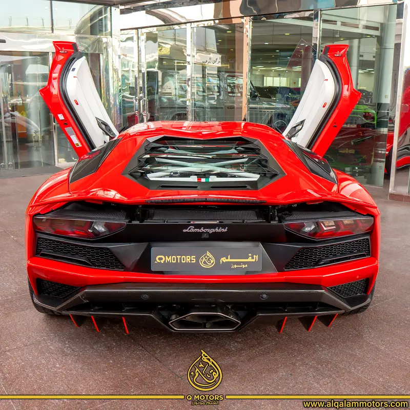 2018 LAMBORGHINI AVENTADOR S  ( 1 OF 1 ) GCC DONE ONLY 28,000KM - Image 9