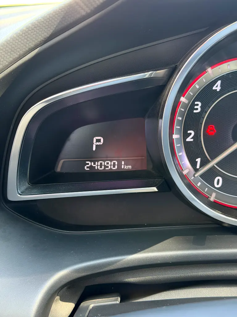 Mazda 3 2015 V Grade GCC Specs - Well Maintained - Image 14