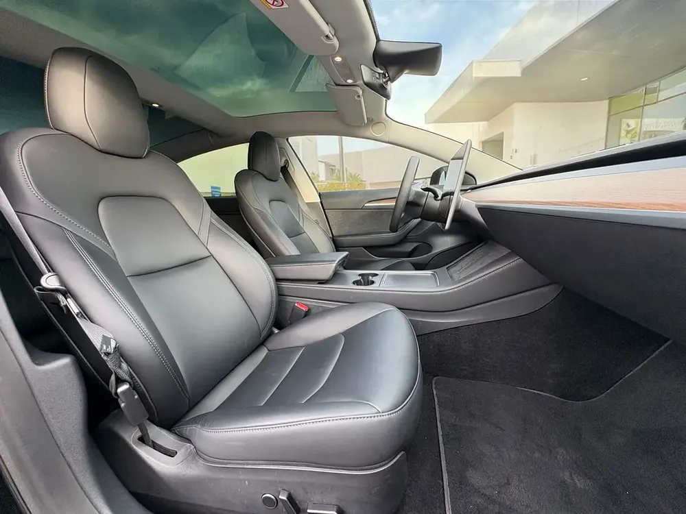 AED 1,520 P.M | 0% DOWN PAYMENT | TESLA MODEL 3 | EV | 2022 - Image 17
