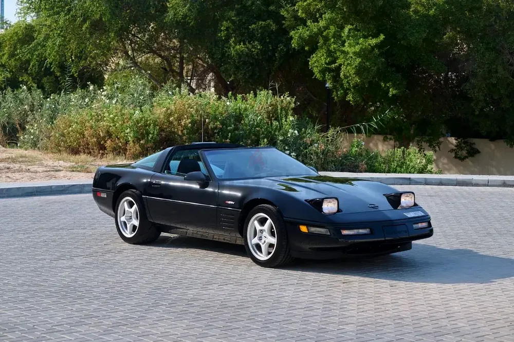 1994 Chevrolet Corvette ZR1 | Iconic C4 King of the Hill | Mint Condition - Image 4