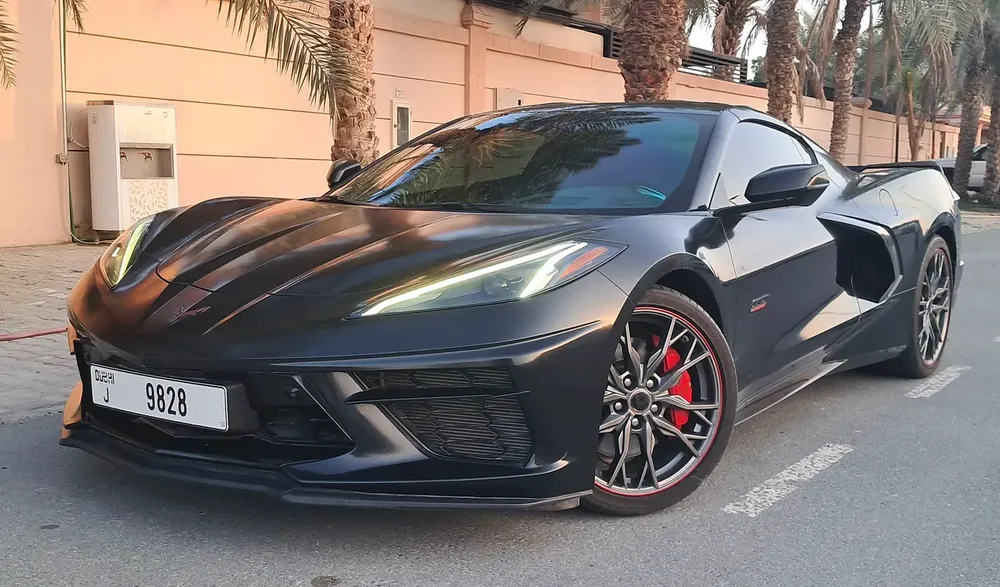 CORVETTE C8 2023 3LT 70TH YEAR EDITION FULL OPTION GCC WARRANTY AL GHANDI AUTOS ,TOP OPTION - Image 4