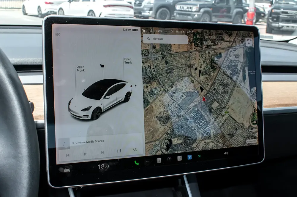 2020 - TESLA MODEL 3 STANDARD -  AMERICAN SPECS - ONLY 61,000 KM - Image 12