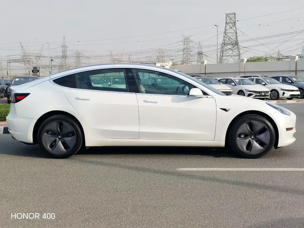 2020 - TESLA MODEL 3 STANDARD -  AMERICAN SPECS - ONLY 61,000 KM - Image 4