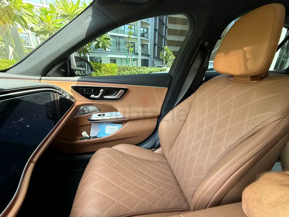 2025 Mercedes-Benz E-Class E 300 4MATIC | GCC Specs | Brand New - Image 10