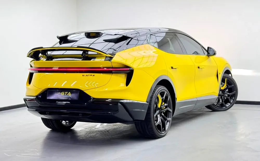 2024 Lotus Eletre R, 2029 Lotus Warranty, 2028 Lotus Service Pack, Full Lotus Service History, GCC - Image 4