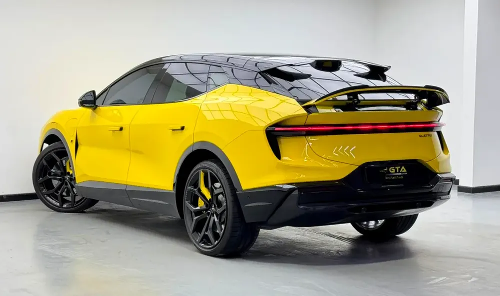 2024 Lotus Eletre R, 2029 Lotus Warranty, 2028 Lotus Service Pack, Full Lotus Service History, GCC - Image 6