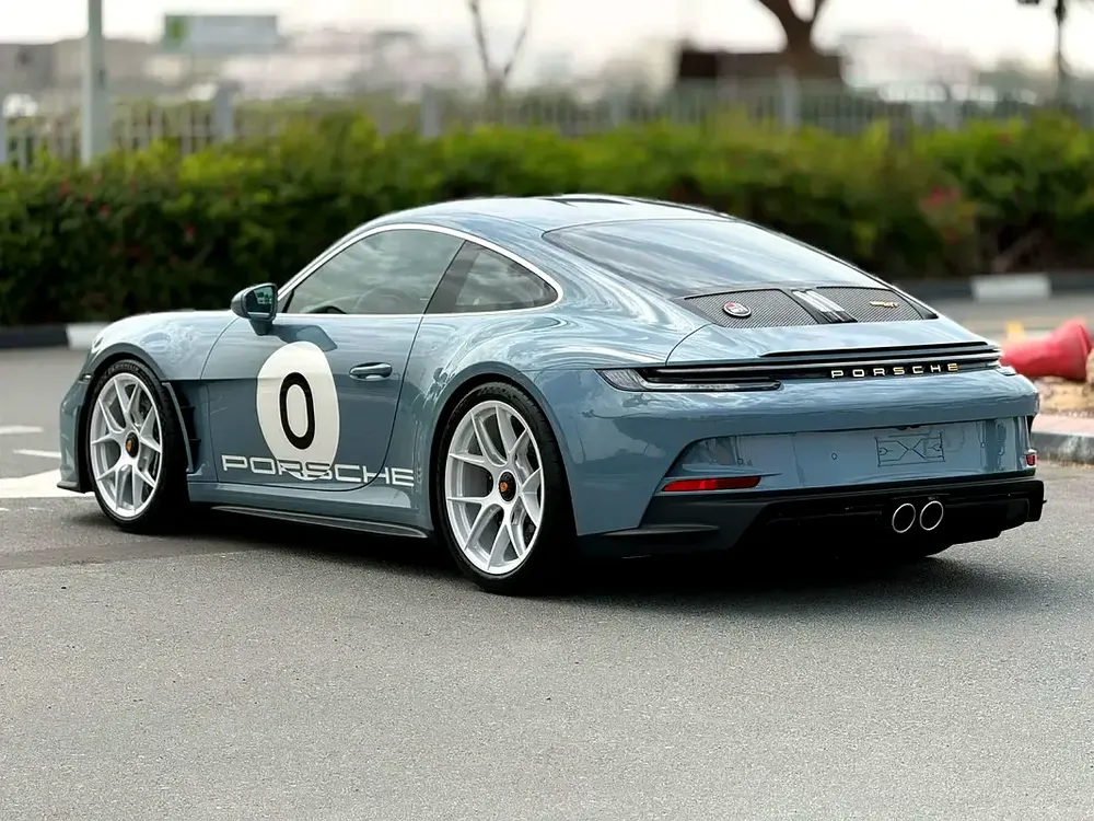 Porsche 911 S/T 2024 German Specs - Image 14