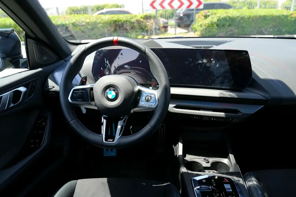 BMW M235L GRAN COUPE 2025!! BRAND NEW CAR!! FIVE YEARS WARRANTY!! THREE YEARS SERVICE CONTRACT - Image 6