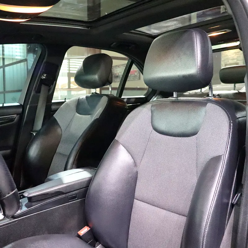 AMG Kit . Blue Efficiency . Full Option . GCC Specs . Excellent Condition - Image 13
