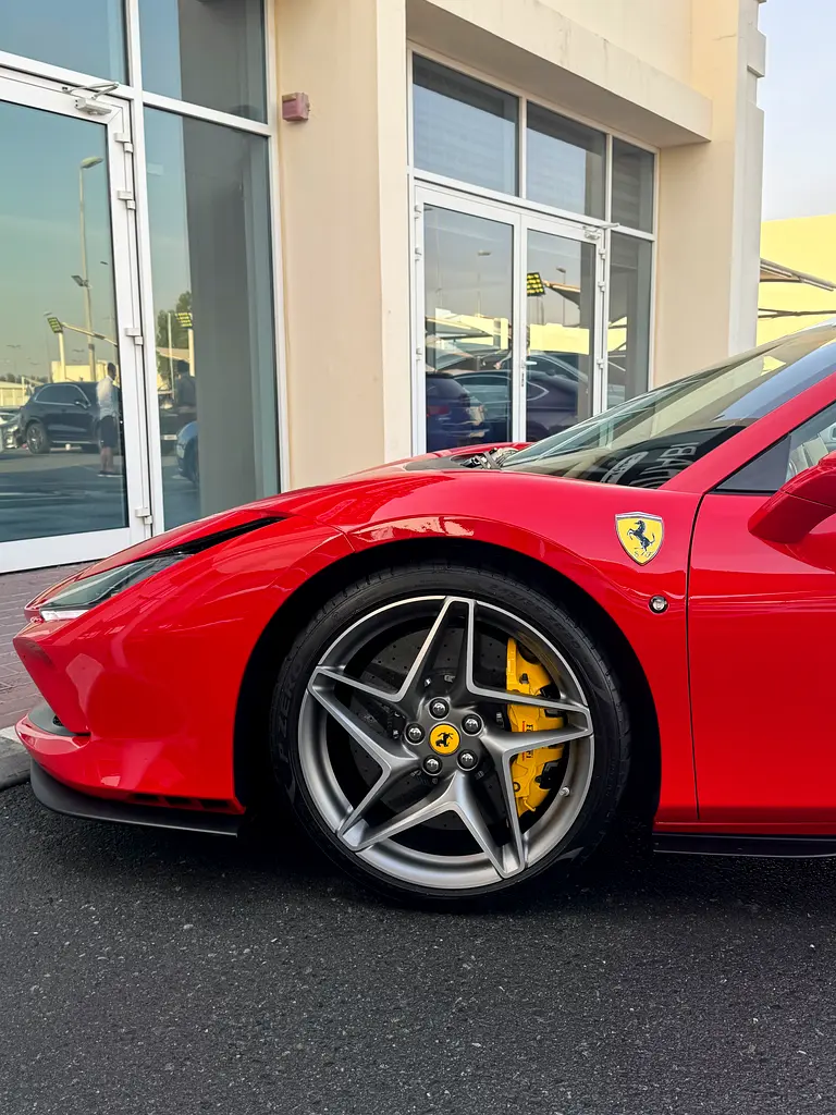 FERRARI F8 SPIDER 2022 full carbon  low mileage full service history - Image 10