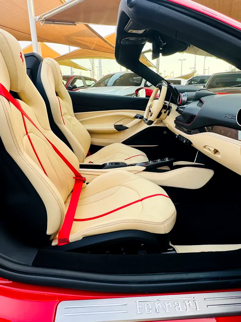 FERRARI F8 SPIDER 2022 full carbon  low mileage full service history - Image 18