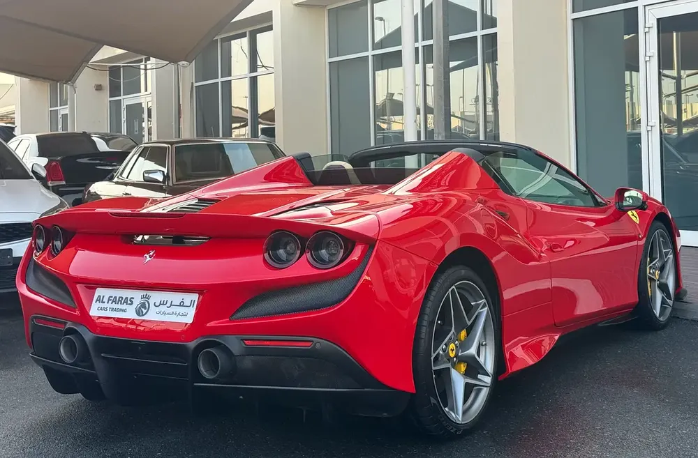 FERRARI F8 SPIDER 2022 full carbon  low mileage full service history - Image 8