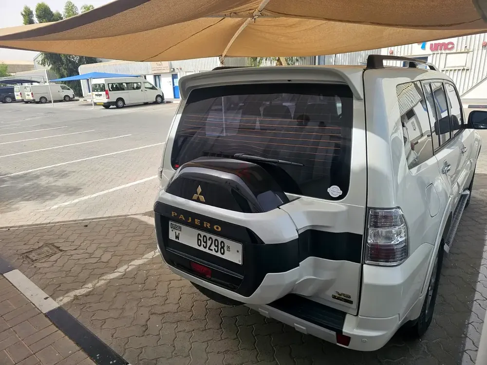Mitsubishi Pajero 2020 GLS GCC Specs - Excellent Condition - Image 8