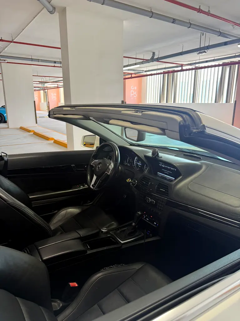 2013 Mercedes-Benz E-Class E 300 GCC Specs - Excellent Condition - Image 7