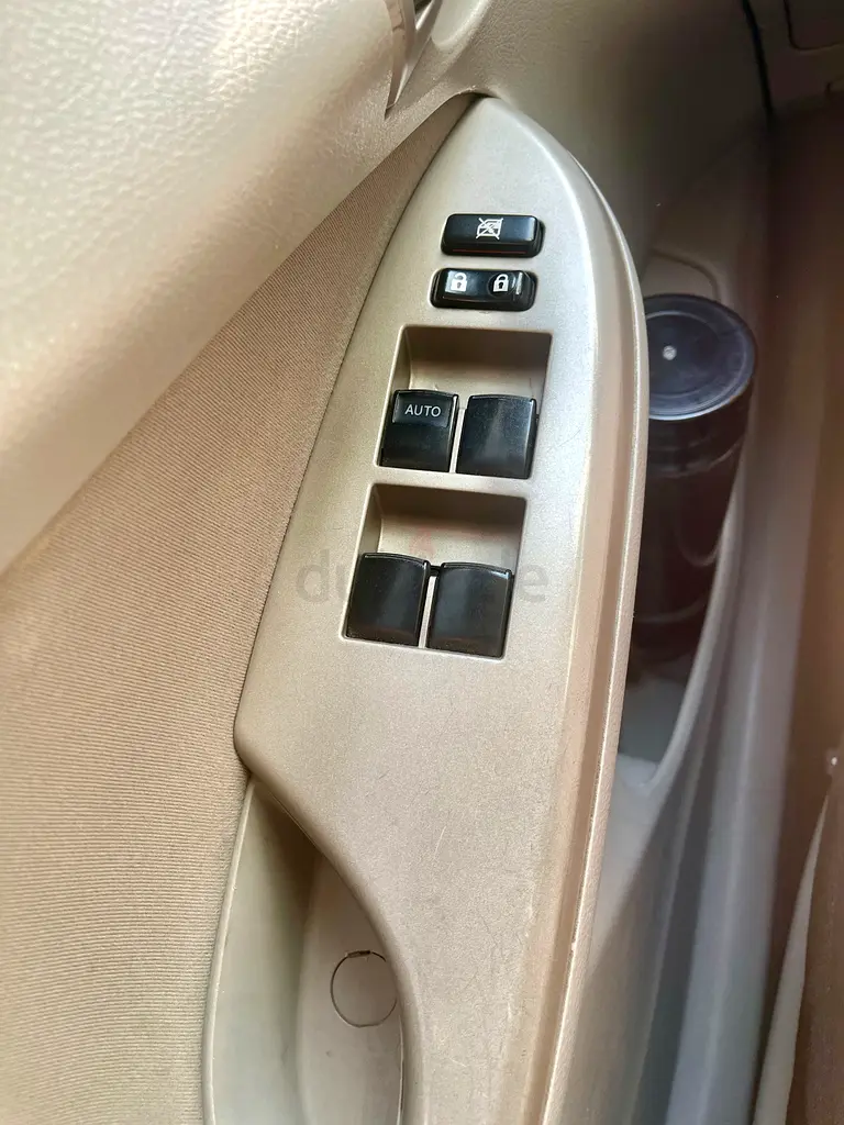 Personal Used Toyota Corolla2012 (AED 19500) - Image 6