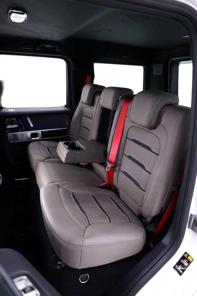 G63 DOUBLE NIGHT PACKAGE FULLY LOADED + 5 YEARS GARGASH WARRANTY - Image 8