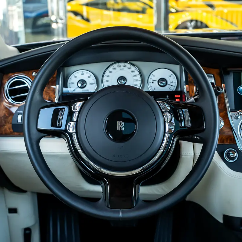 ROLLS ROYCE GHOST  2010  GCC DONE ONLY 30,000KM - Image 15
