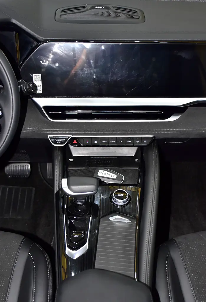AED 936 EMi for 5Yrs | Geely Monjaro L ( 2024 Model ) in Black Color Chinese Specs - Image 16