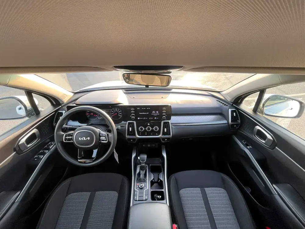 2022 Kia Sorento 2.5L V4 MidOption+ 7 Seater - AWD 4x4 - Family Car - Multi Drive Mode - Image 10