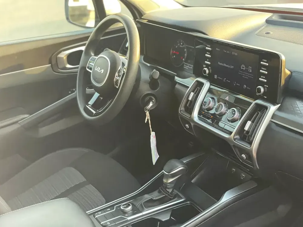 2022 Kia Sorento 2.5L V4 MidOption+ 7 Seater - AWD 4x4 - Family Car - Multi Drive Mode - Image 11