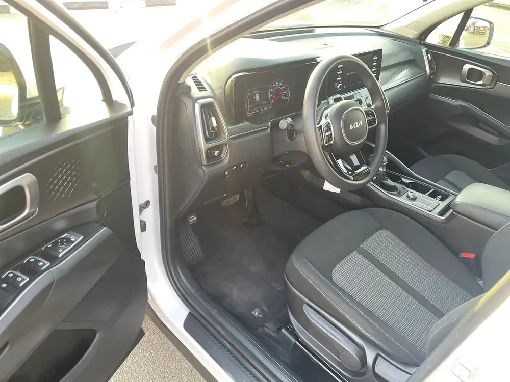 2022 Kia Sorento 2.5L V4 MidOption+ 7 Seater - AWD 4x4 - Family Car - Multi Drive Mode - Image 13