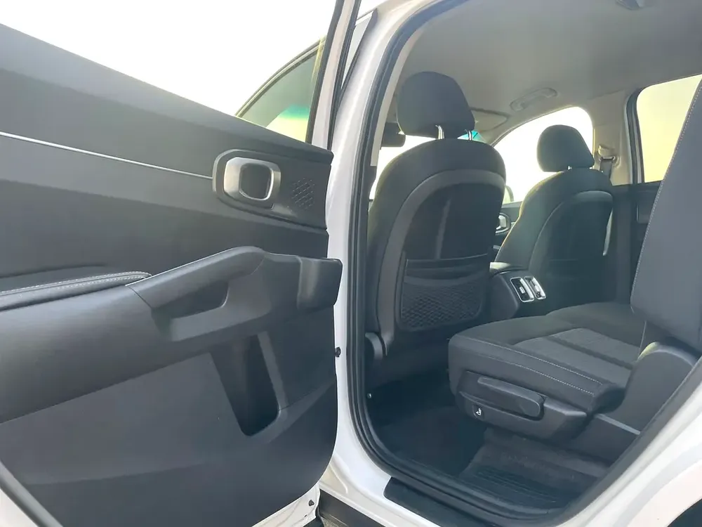2022 Kia Sorento 2.5L V4 MidOption+ 7 Seater - AWD 4x4 - Family Car - Multi Drive Mode - Image 16