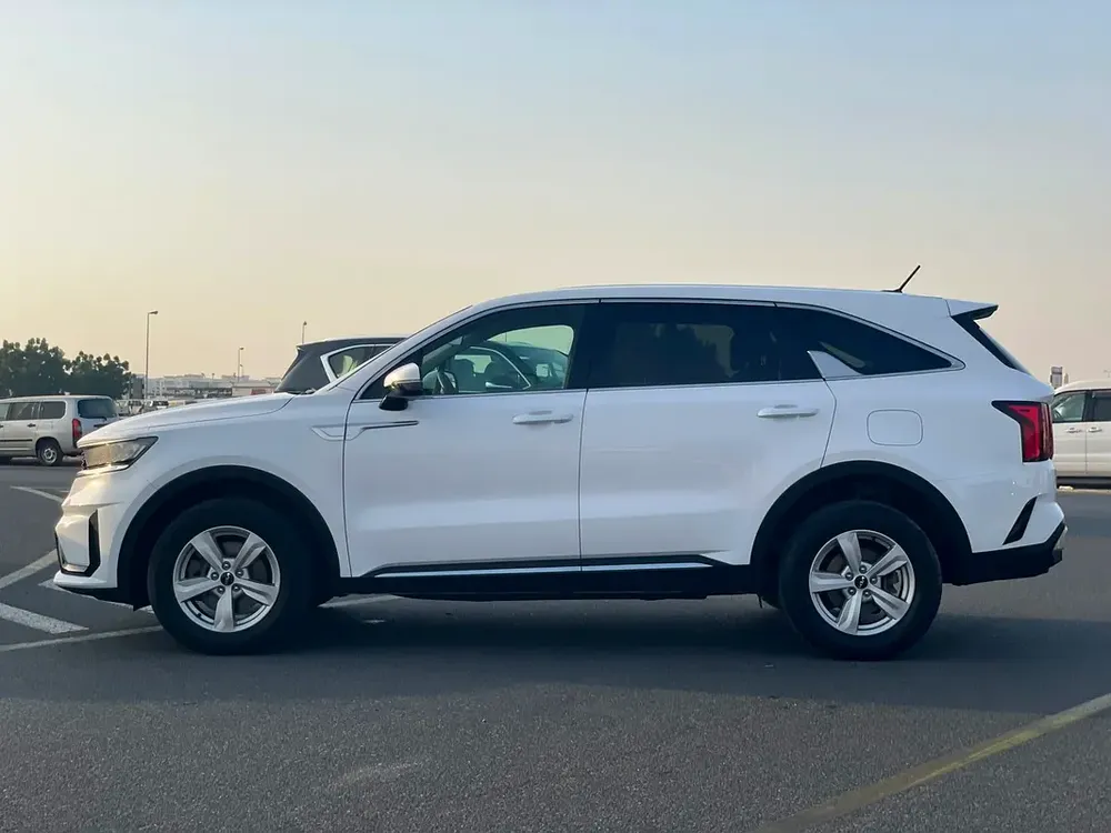 2022 Kia Sorento 2.5L V4 MidOption+ 7 Seater - AWD 4x4 - Family Car - Multi Drive Mode - Image 4