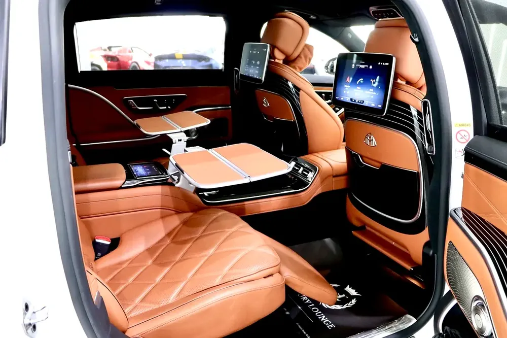 2022 Mercedes Maybach S680, Rear Executive Package, Gargash Warranty + Service!! - Image 12